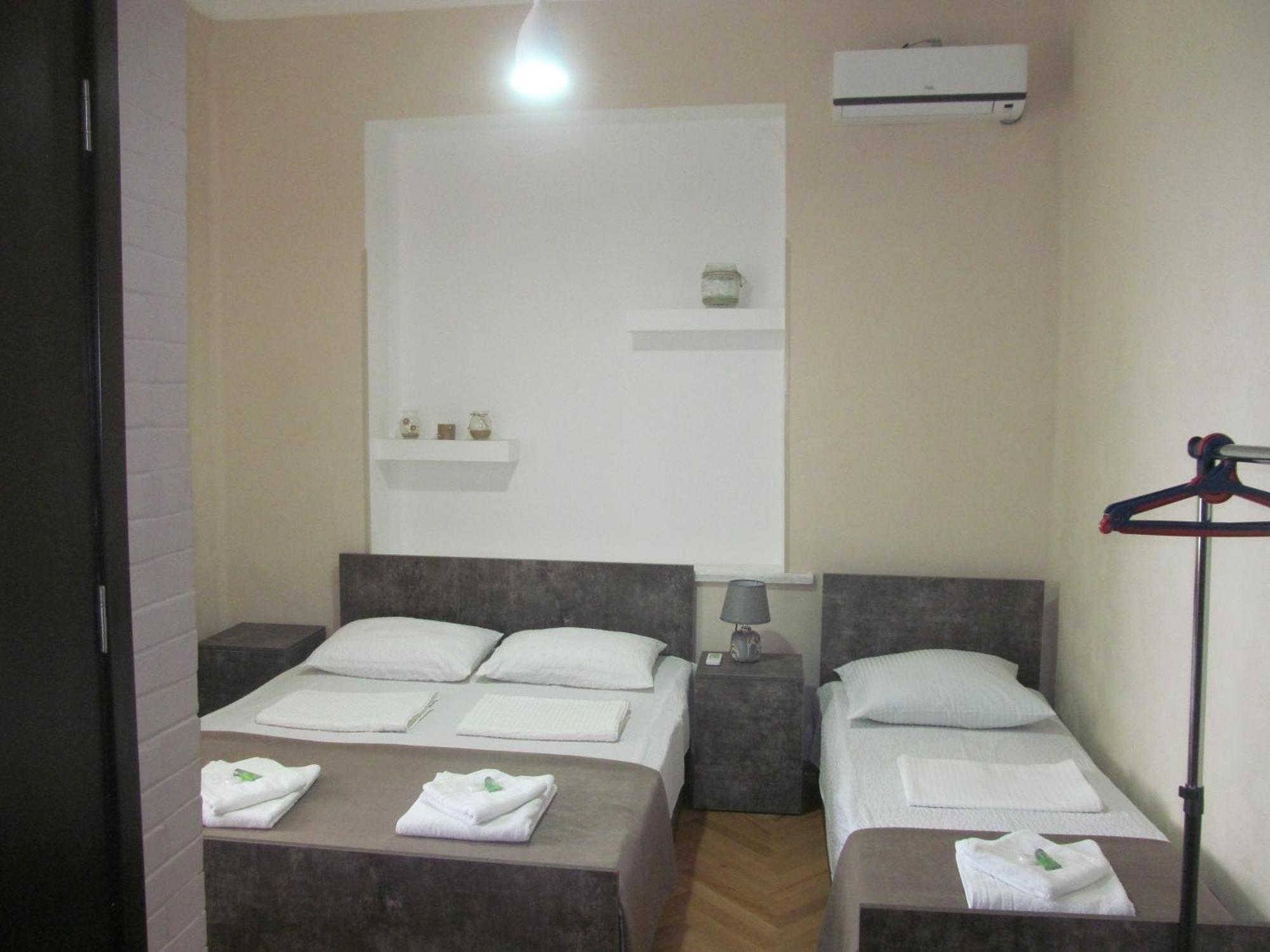 Hotel Classic Telavi Esterno foto