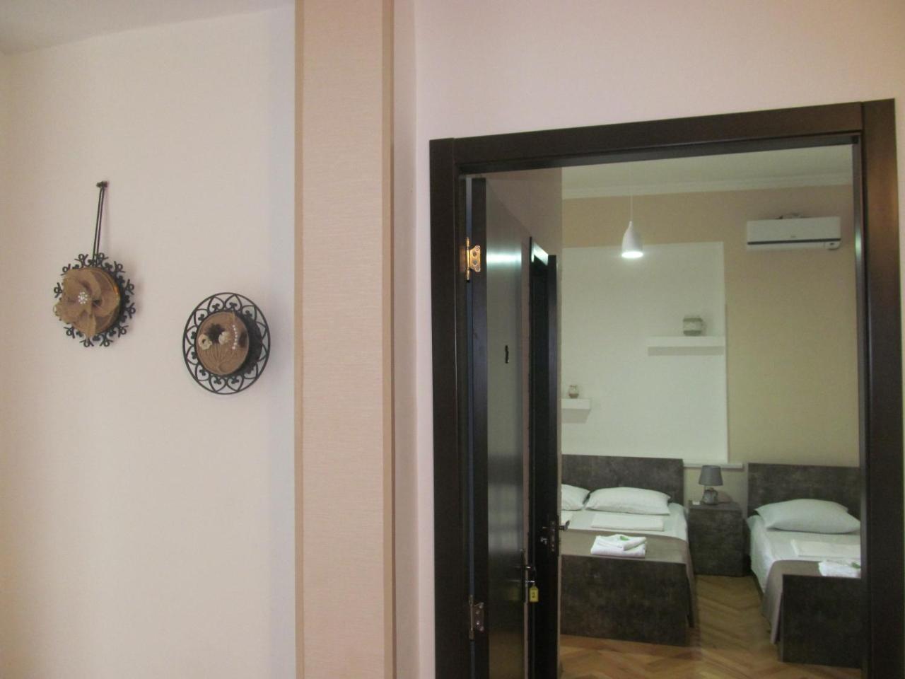 Hotel Classic Telavi Esterno foto