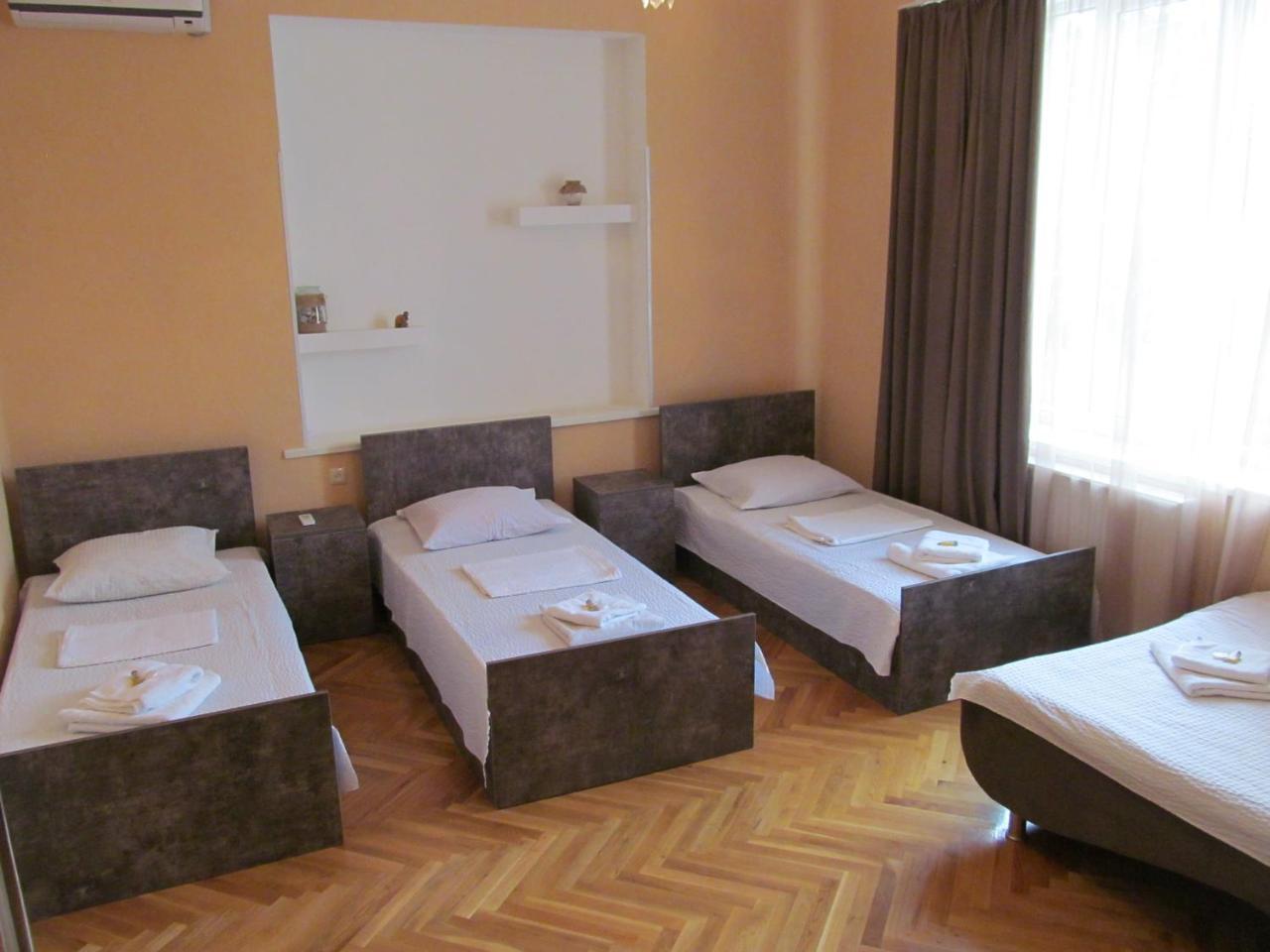 Hotel Classic Telavi Esterno foto